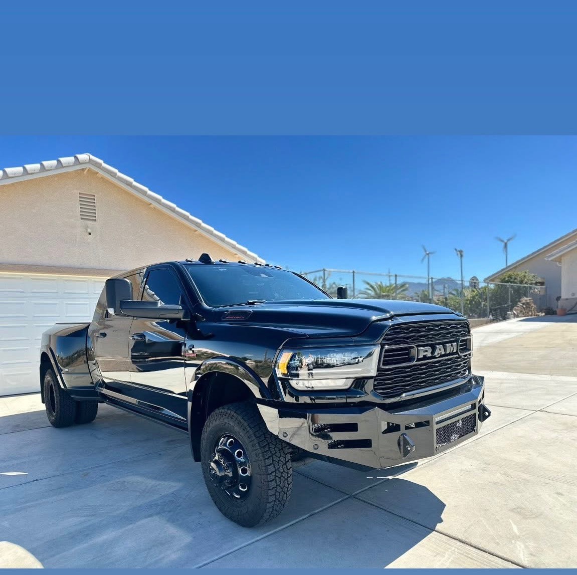 Mobile detailing in Kingman AZ by Marcos Mobile Detailing, freshly detailed black SUV